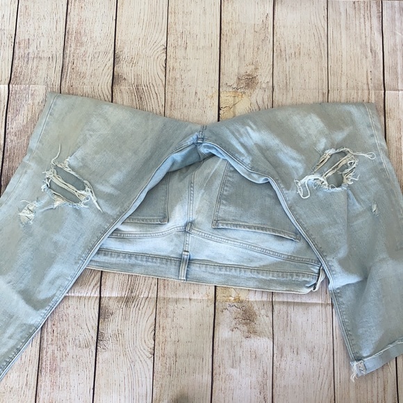 Old Navy Distressed Boyfriend Jeans - Picture 5 of 5